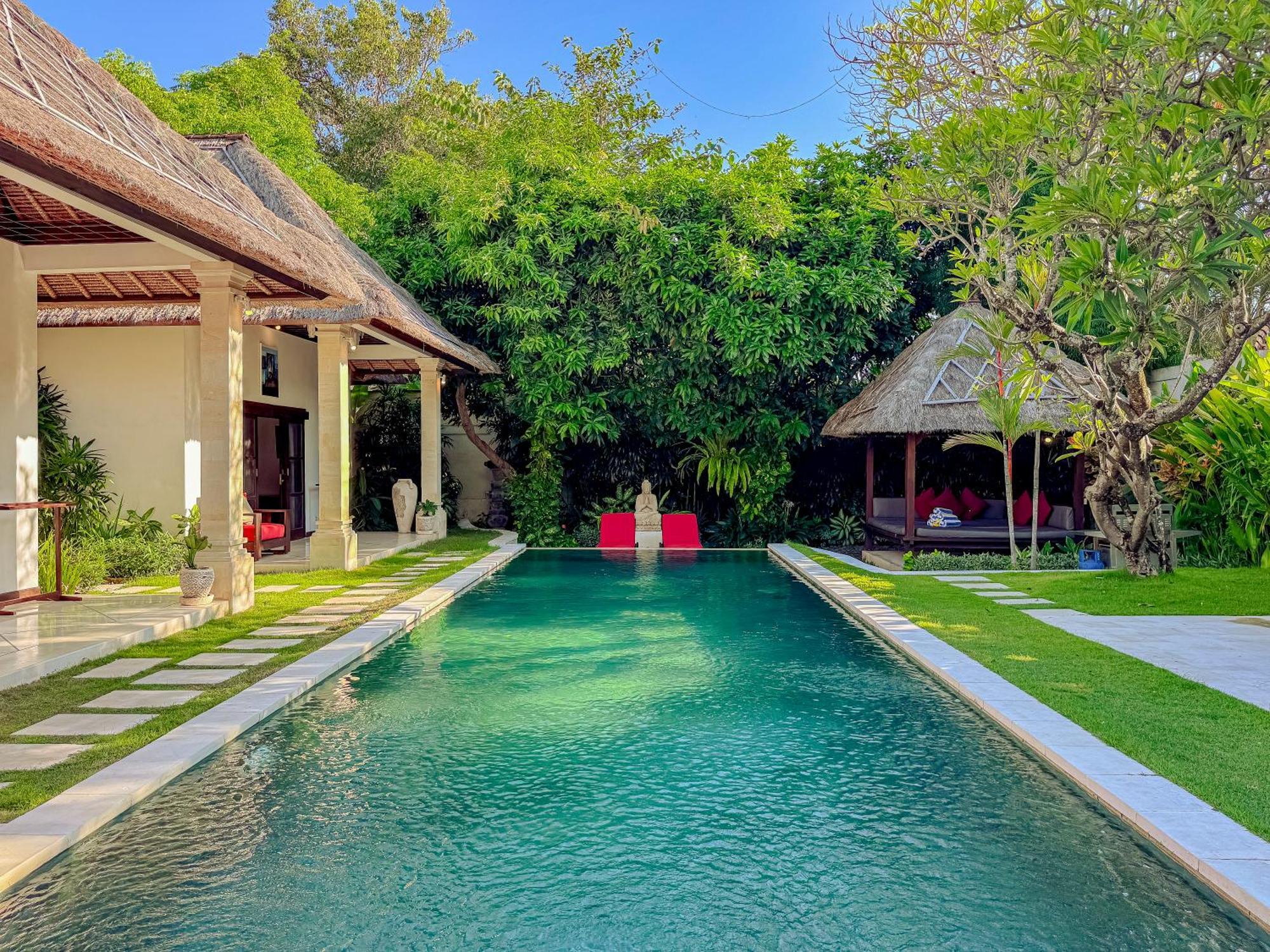 Villa Bugis Abimanyu Seminyak Room photo